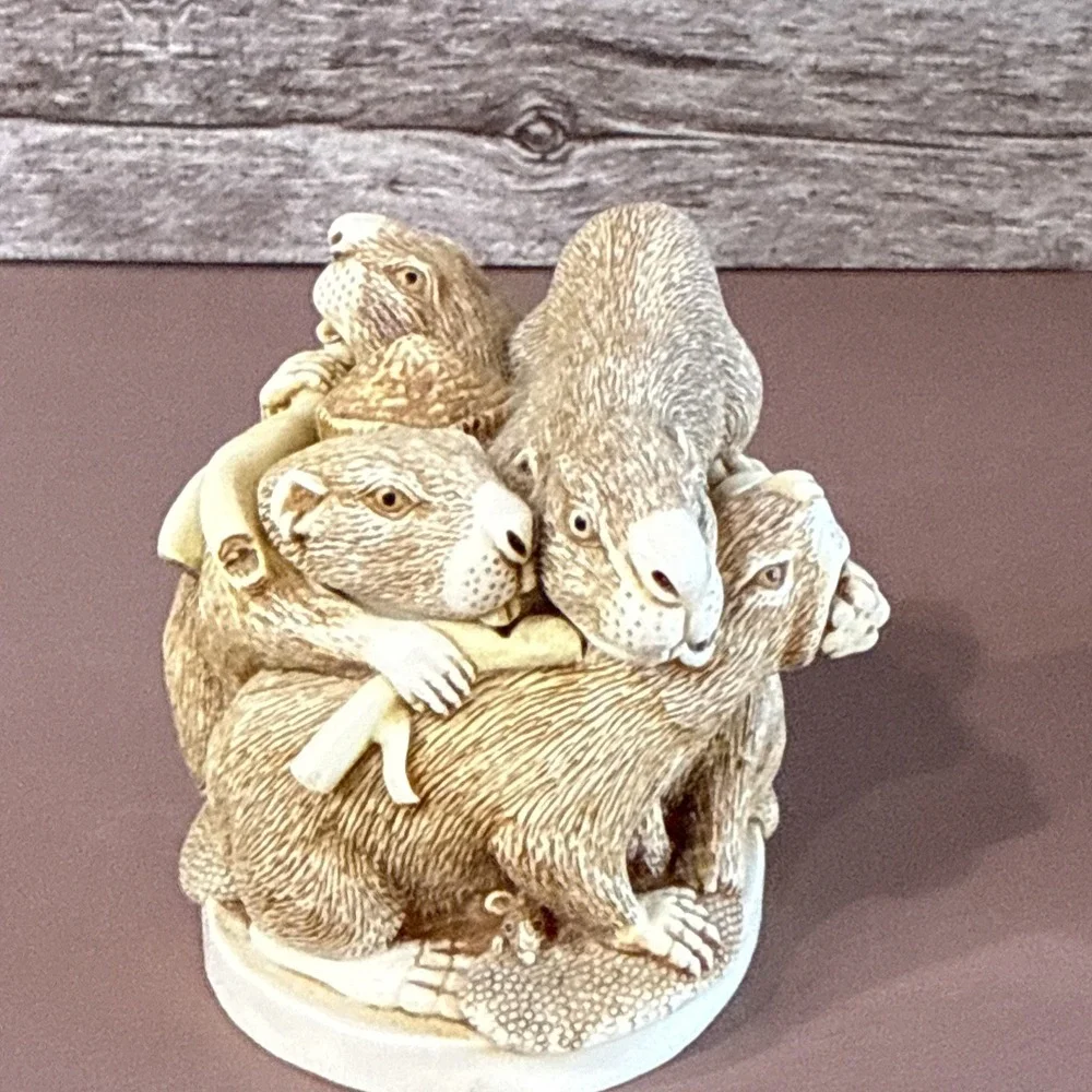 Harmony Kingdom Damnable Plot Beavers With Dynamite Trinket Box